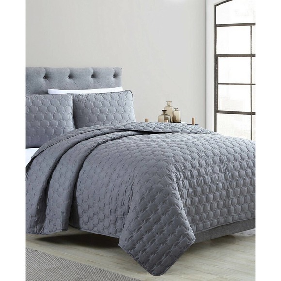VCNY Home Maxwell Pinsonic Geometric 3 Pc. Quilt Set - KING - Gray - Picture 1 of 5
